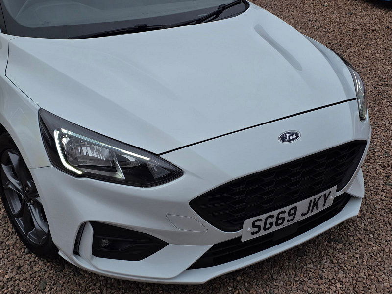 Ford Focus 1.5 EcoBlue ST-Line Hatchback 5dr Diesel Manual Euro 6 (s/s) (120 ps) 5dr Manual 2026