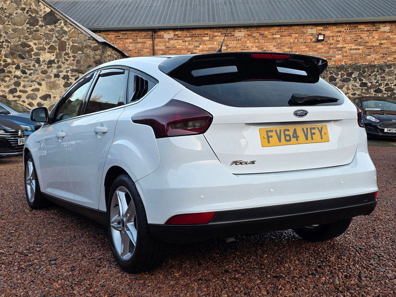 Ford Focus 1.6 TDCi Zetec Hatchback 5dr Diesel Manual Euro 5 (s/s) (115 ps) 5dr Manual 2025