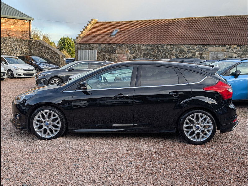 Ford Focus 1.6L ZETEC S TDCI Hatchback 5dr Diesel Manual Euro 5 (113 bhp) 5dr Manual 2025