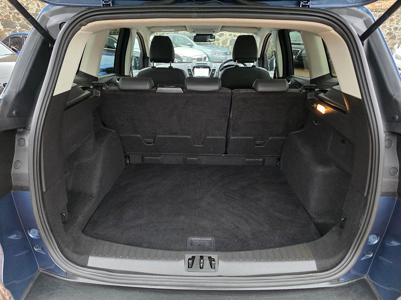 Ford Kuga 2.0L Titanium TDCi 4x4 SUV 5dr Diesel Manual Euro 6 (177 bhp) 5dr Manual 2025