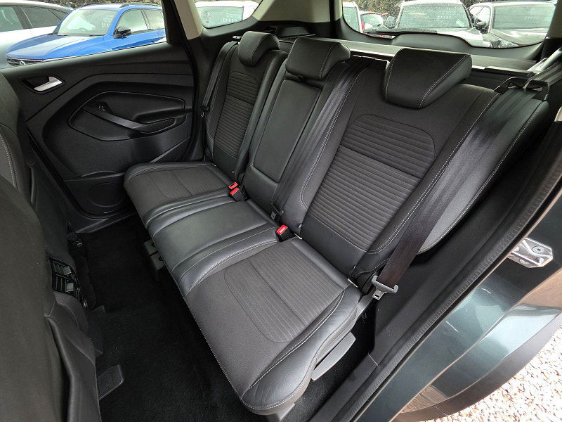 Ford Kuga 2.0L Titanium TDCI SUV 5dr Diesel Manual Euro 6 (148 bhp) 5dr Manual 2025
