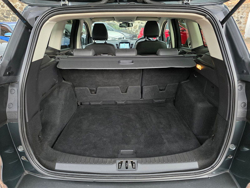 Ford Kuga 2.0L Titanium TDCI SUV 5dr Diesel Manual Euro 6 (148 bhp) 5dr Manual 2025