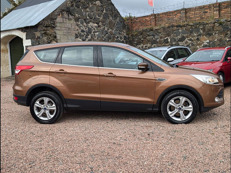 Ford Kuga 2.0L ZETEC TDCI SUV 5dr Diesel Manual Euro 5 (138 bhp) 5dr Manual 2024