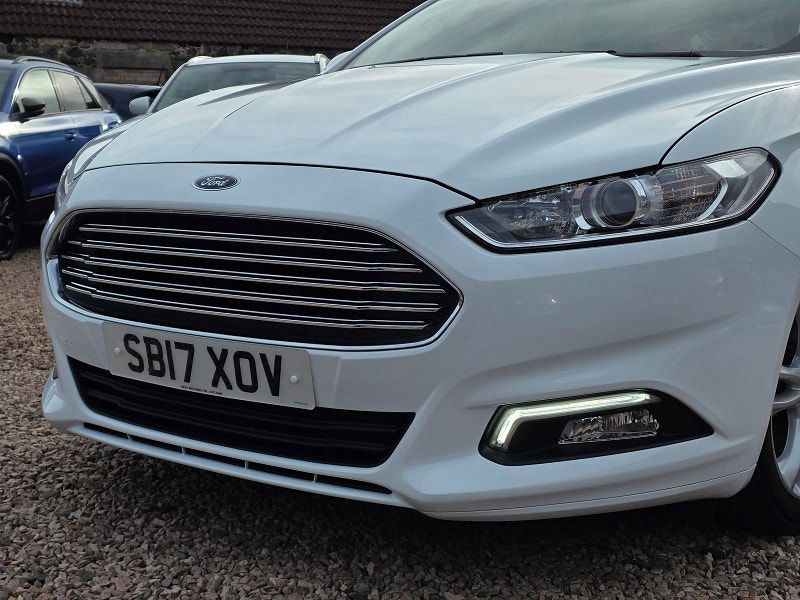 Ford Mondeo 2.0L Zetec Econetic TDCI Hatchback 5dr Diesel Manual Euro 6 (148 bhp) 5dr Manual 2025