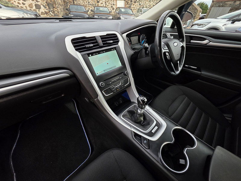 Ford Mondeo 2.0L Zetec Econetic TDCI Hatchback 5dr Diesel Manual Euro 6 (148 bhp) 5dr Manual 2025