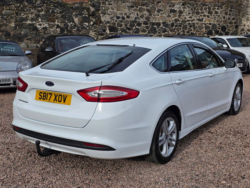 Ford Mondeo 2.0L Zetec Econetic TDCI Hatchback 5dr Diesel Manual Euro 6 (148 bhp) 5dr Manual 2025