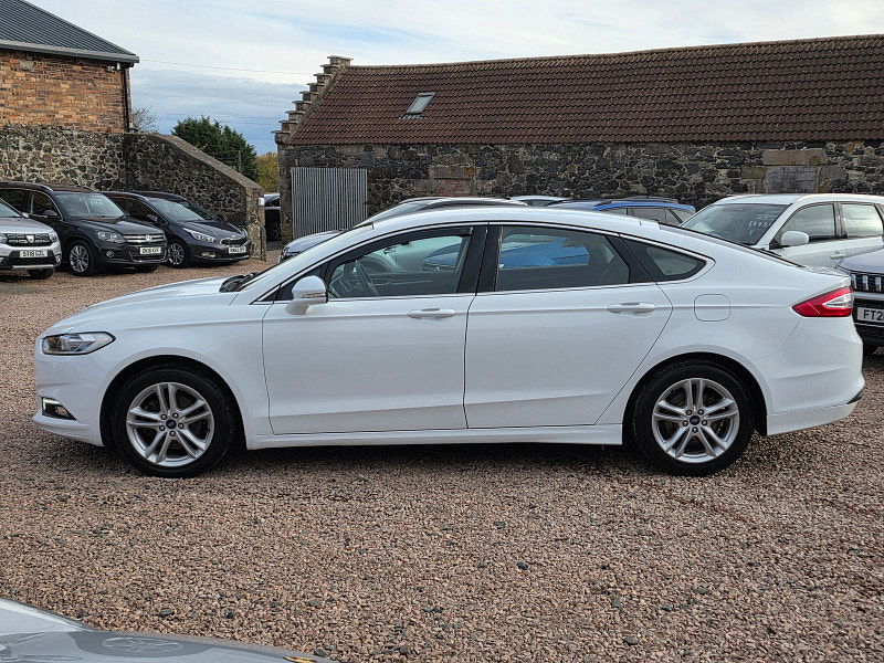 Ford Mondeo 2.0L Zetec Econetic TDCI Hatchback 5dr Diesel Manual Euro 6 (148 bhp) 5dr Manual 2025