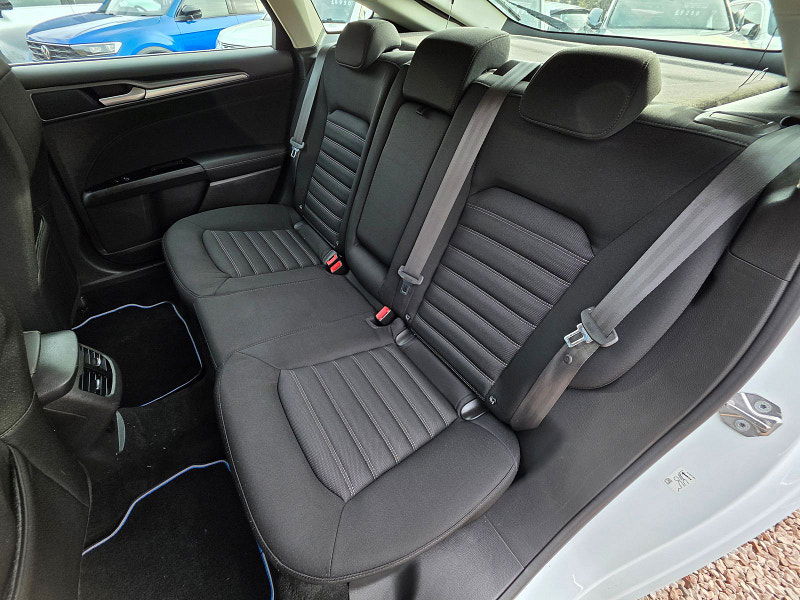 Ford Mondeo 2.0L Zetec Econetic TDCI Hatchback 5dr Diesel Manual Euro 6 (148 bhp) 5dr Manual 2025