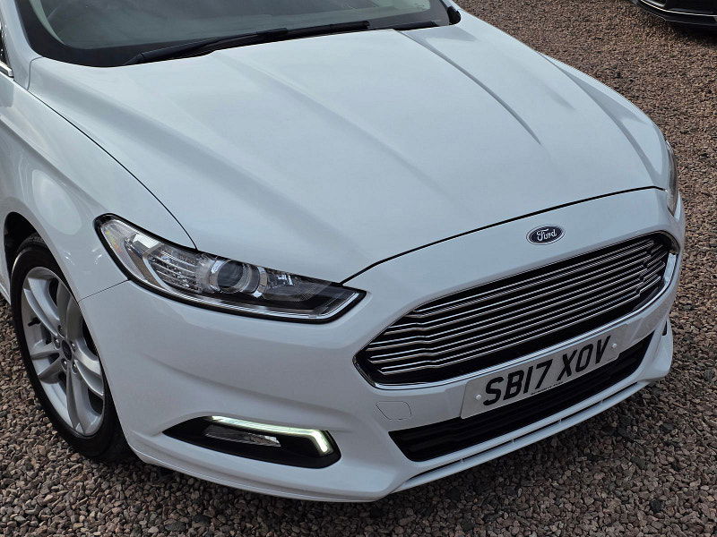 Ford Mondeo 2.0L Zetec Econetic TDCI Hatchback 5dr Diesel Manual Euro 6 (148 bhp) 5dr Manual 2025