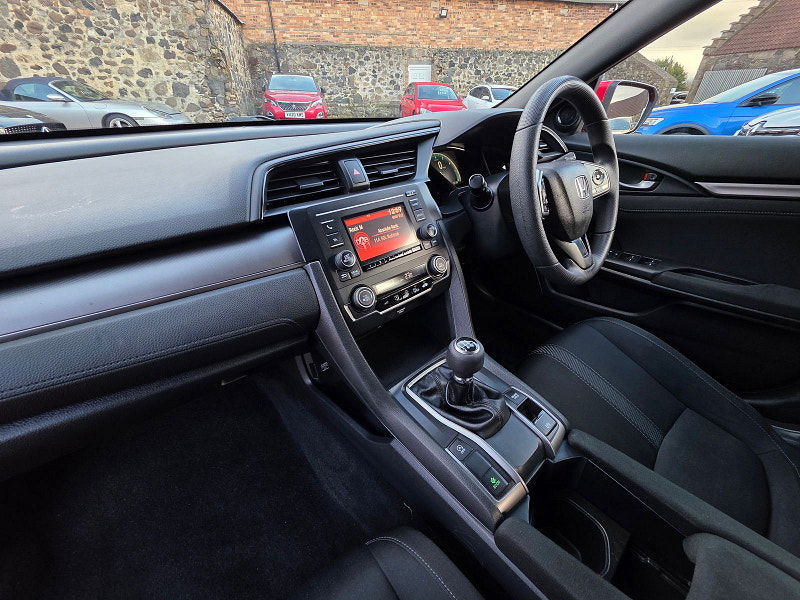 Honda Civic 1.0 VTEC Turbo SE Hatchback 5dr Petrol Manual Euro 6 (s/s) (126 ps) 5dr Manual 2026