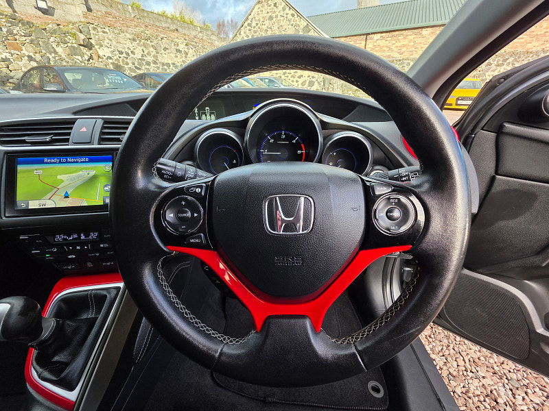 Honda Civic 1.6 i-DTEC SR Hatchback 5dr Diesel Manual Euro 5 (s/s) (120 ps) 5dr Manual 2025