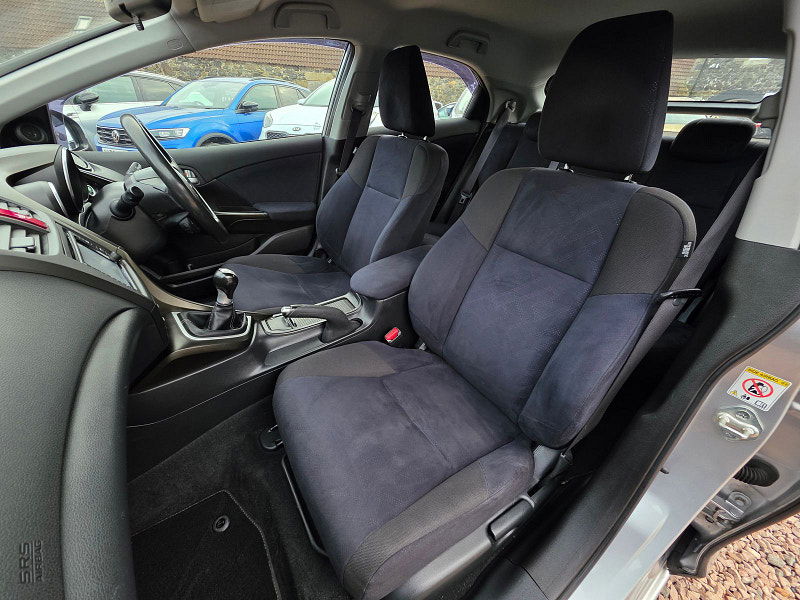 Honda Civic 2.2L i-DTec ES-T Hatchback 5dr Diesel Manual Euro 5 (148 bhp) 5dr Manual 2025