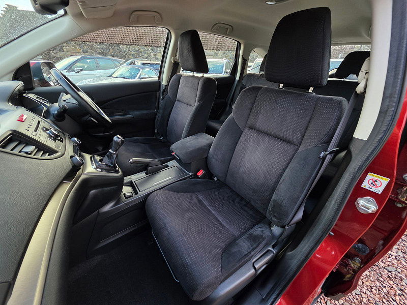 Honda CR-V 2.2L SE i-DTec SUV 5dr Diesel Manual Euro 5 (148 bhp) 5dr Manual 2025