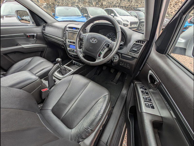 Hyundai Santa Fe 2.2L Premium CRDi SUV 5dr Diesel Manual Euro 5 (194 bhp) 5dr Manual 2025