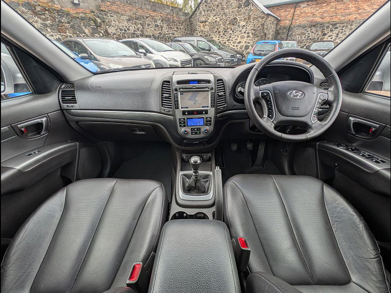 Hyundai Santa Fe 2.2L Premium CRDi SUV 5dr Diesel Manual Euro 5 (194 bhp) 5dr Manual 2025