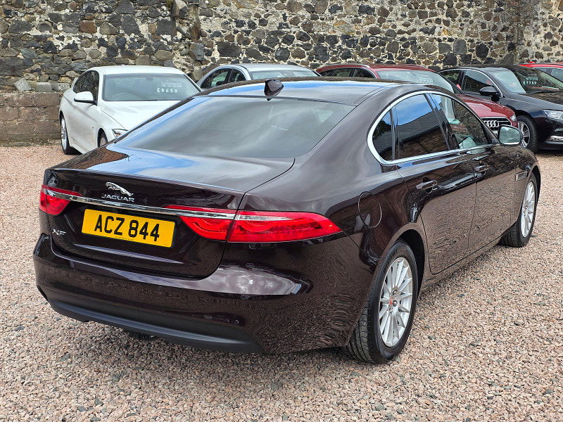 Jaguar XF 2.0L Prestige D Auto Saloon 4dr Diesel Automatic Euro 6 (161 bhp) 4dr Automatic 2025