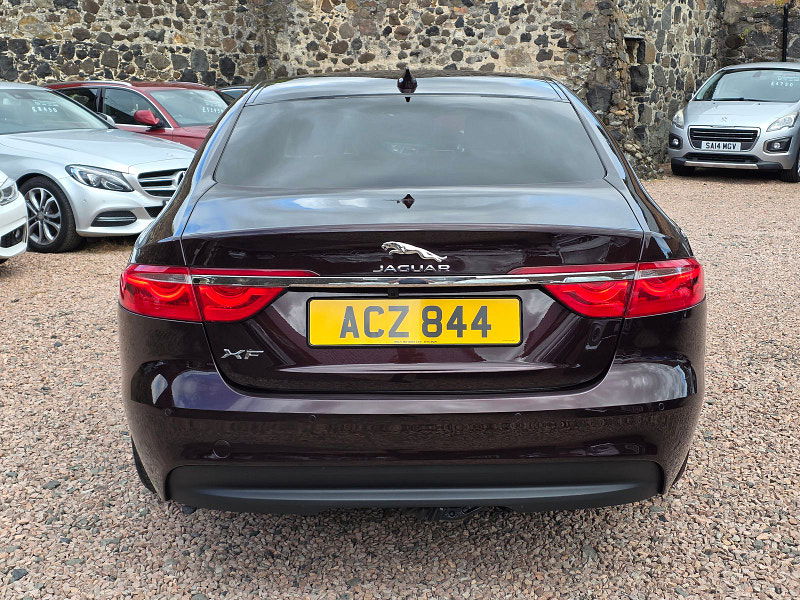 Jaguar XF 2.0L Prestige D Auto Saloon 4dr Diesel Automatic Euro 6 (161 bhp) 4dr Automatic 2025