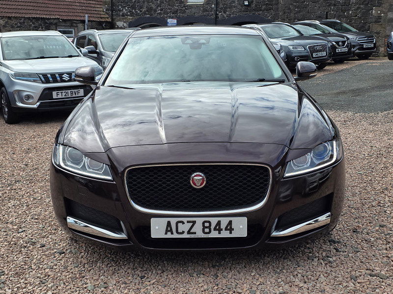 Jaguar XF 2.0L Prestige D Auto Saloon 4dr Diesel Automatic Euro 6 (161 bhp) 4dr Automatic 2025