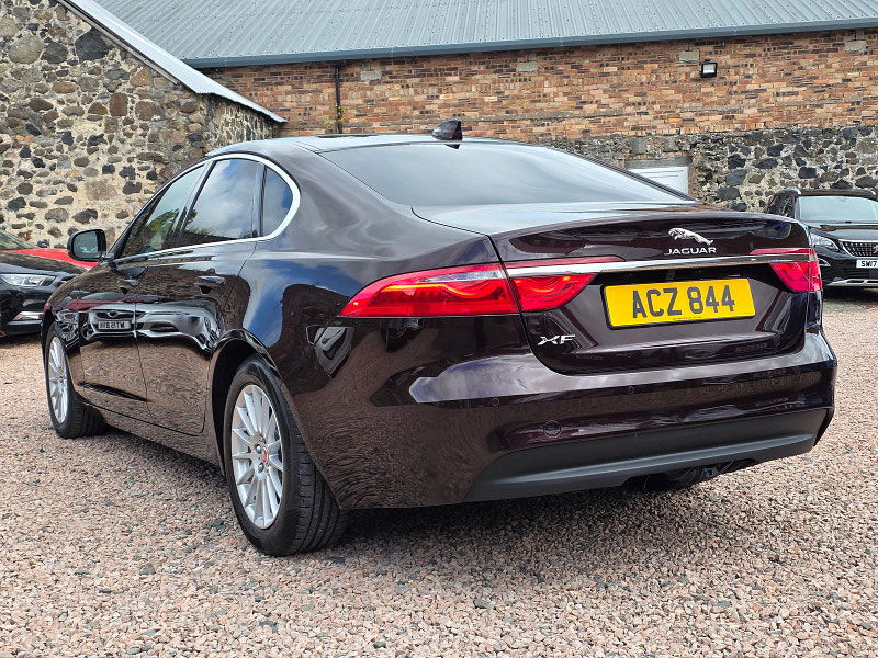 Jaguar XF 2.0L Prestige D Auto Saloon 4dr Diesel Automatic Euro 6 (161 bhp) 4dr Automatic 2025