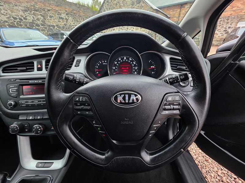 Kia Ceed 1.6L 2 EcoDynamics CRDi Estate 5dr Diesel Manual Euro 5 (126 bhp) 5dr Manual 2025