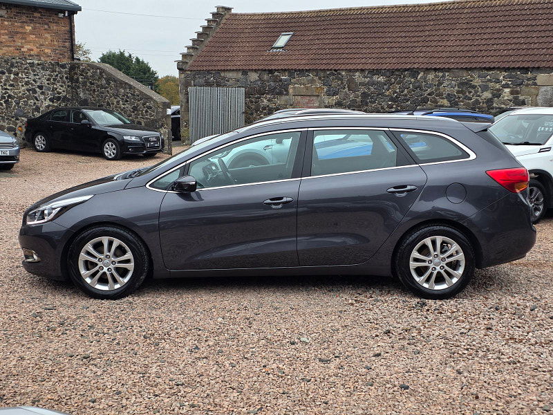 Kia Ceed 1.6L 2 EcoDynamics CRDi Estate 5dr Diesel Manual Euro 5 (126 bhp) 5dr Manual 2025