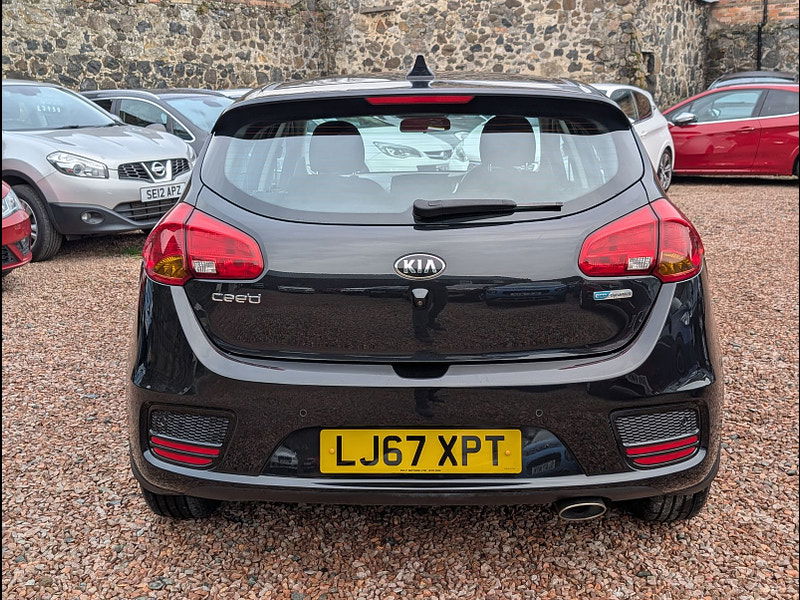 Kia Ceed 1.6L CRDI 2 ISG Hatchback 5dr Diesel Manual Euro 6 (134 bhp) 5dr Manual 2024