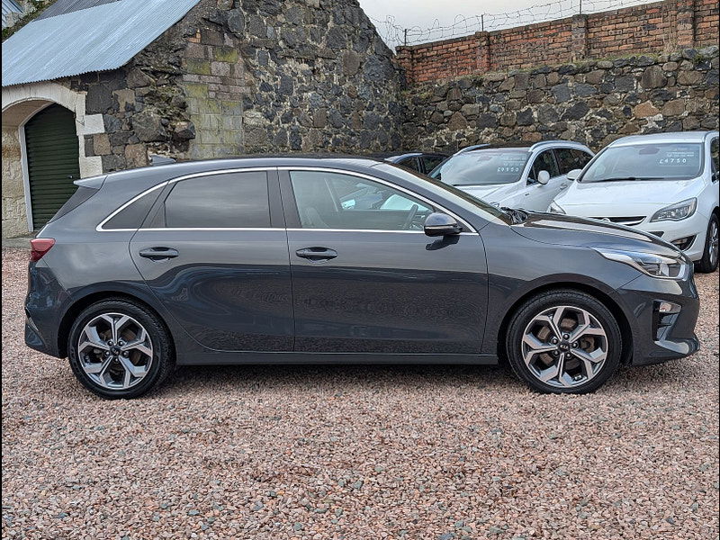 Kia Ceed 1.6L CRDI 3 ISG Hatchback 5dr Diesel Manual Euro 6 (114 bhp) 5dr Manual 2025