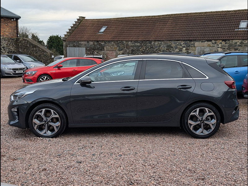 Kia Ceed 1.6L CRDI 3 ISG Hatchback 5dr Diesel Manual Euro 6 (114 bhp) 5dr Manual 2025