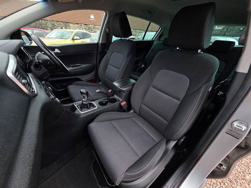 Kia Sportage 1.6 T-GDi 2 SUV 5dr Petrol Manual AWD Euro 6 (s/s) (174 bhp) 5dr Manual 2026