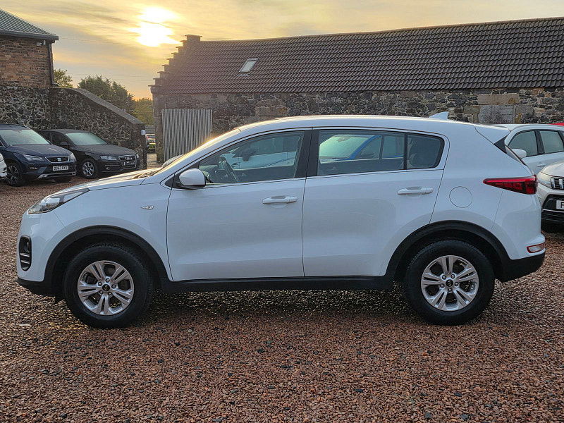 Kia Sportage 1.6L 1 SUV 5dr Petrol Manual Euro 6 (130 bhp) 5dr Manual 2025