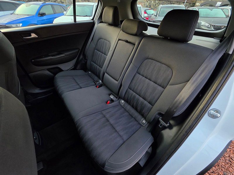Kia Sportage 1.6L 1 SUV 5dr Petrol Manual Euro 6 (130 bhp) 5dr Manual 2025