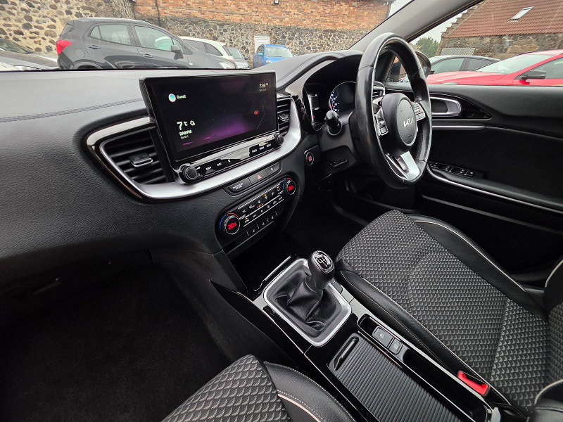 Kia XCeed 1.5 T-GDi 3 SUV 5dr Petrol Manual Euro 6 (s/s) (158 bhp) 5dr Manual 2026