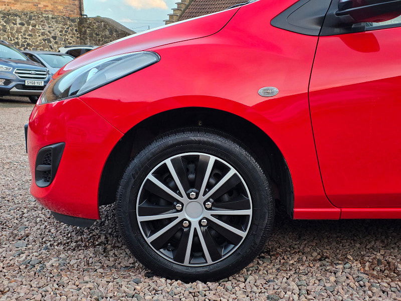 Mazda Mazda2 1.3L TS Hatchback 5dr Petrol Manual Euro 5 (74 bhp) 5dr Manual 2025