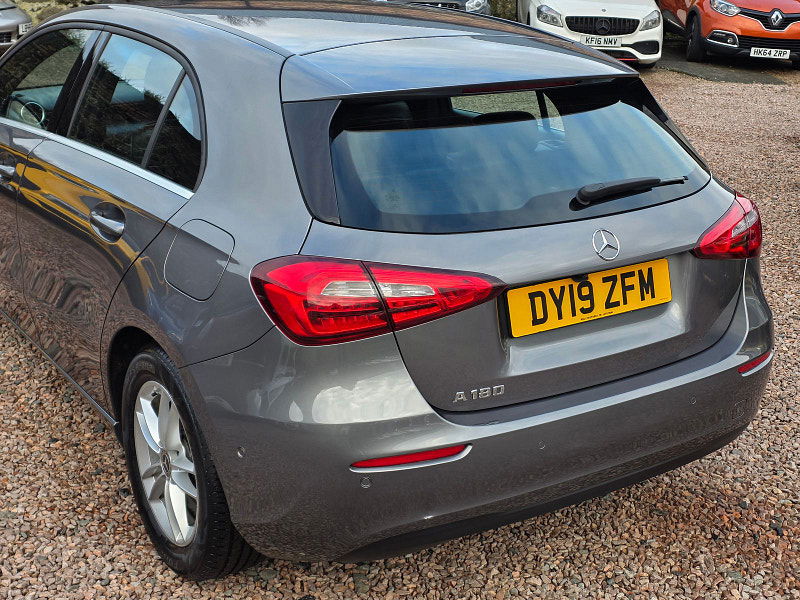 Mercedes-Benz A Class 1.3 A180 SE (Executive) Hatchback 5dr Petrol Manual Euro 6 (s/s) (136 ps) 5dr Manual 2026