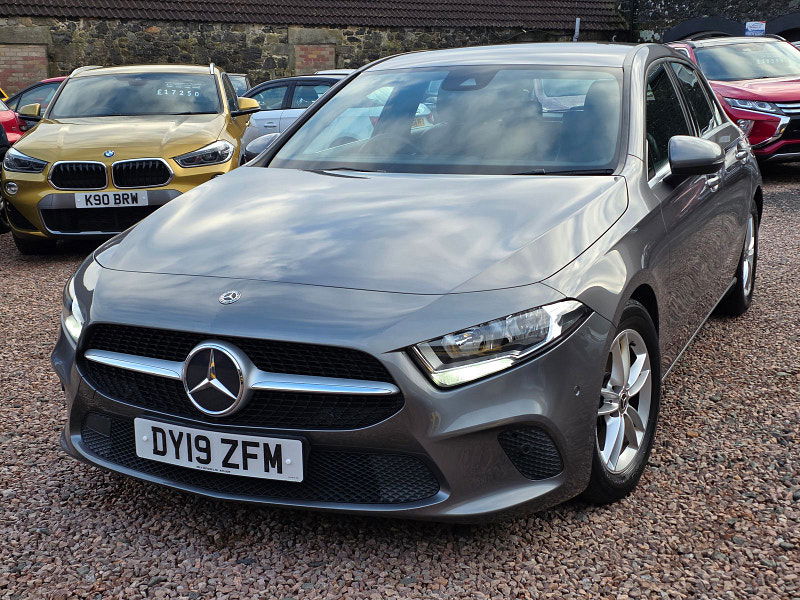 Mercedes-Benz A Class 1.3 A180 SE (Executive) Hatchback 5dr Petrol Manual Euro 6 (s/s) (136 ps) 5dr Manual 2026