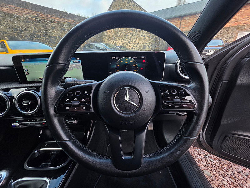 Mercedes-Benz A Class 1.3 A180 SE (Executive) Hatchback 5dr Petrol Manual Euro 6 (s/s) (136 ps) 5dr Manual 2026