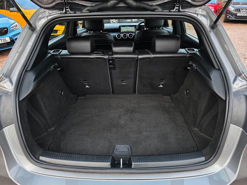 Mercedes-Benz A Class 1.3 A180 SE (Executive) Hatchback 5dr Petrol Manual Euro 6 (s/s) (136 ps) 5dr Manual 2026