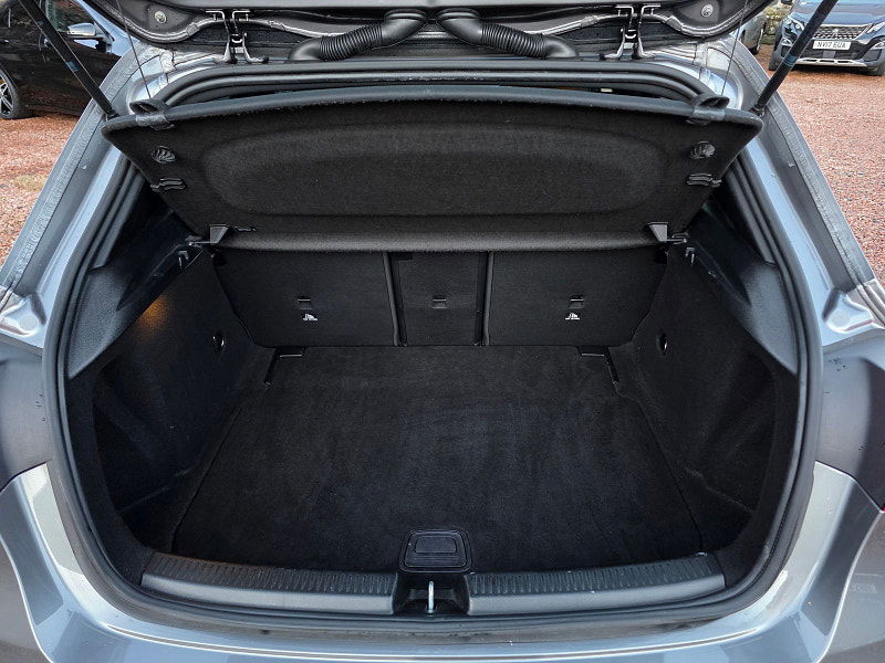 Mercedes-Benz A Class 1.5 A180d AMG Line (Executive) Hatchback 5dr Diesel 7G-DCT Euro 6 (s/s) (116 ps) 5dr Automatic 2025