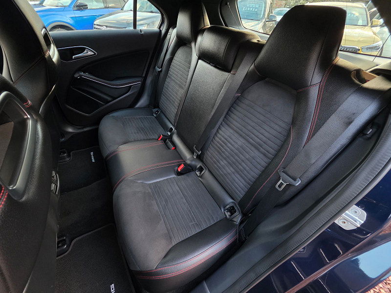 Mercedes-Benz A Class 1.5 A180d AMG Line Hatchback 5dr Diesel 7G-DCT Euro 6 (s/s) (109 ps) 5dr Automatic 2025