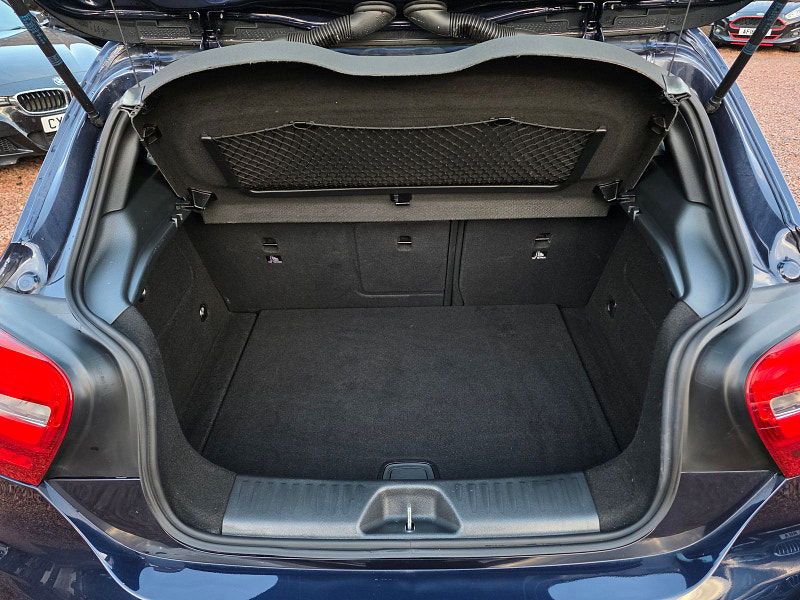 Mercedes-Benz A Class 1.5 A180d AMG Line Hatchback 5dr Diesel 7G-DCT Euro 6 (s/s) (109 ps) 5dr Automatic 2025