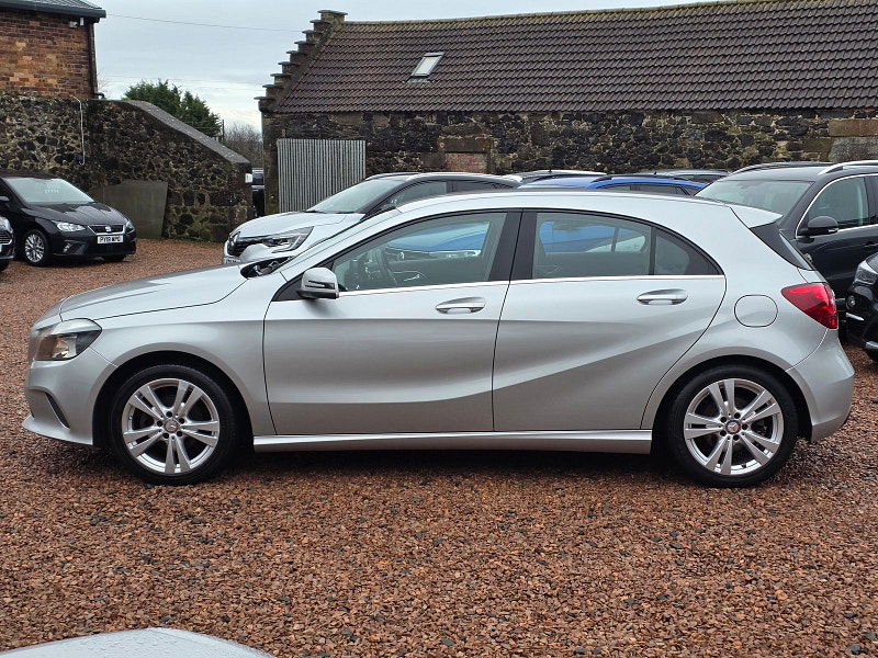 Mercedes-Benz A Class 1.5 A180d Sport Hatchback 5dr Diesel 7G-DCT Euro 6 (s/s) (109 ps) 5dr Automatic 2025