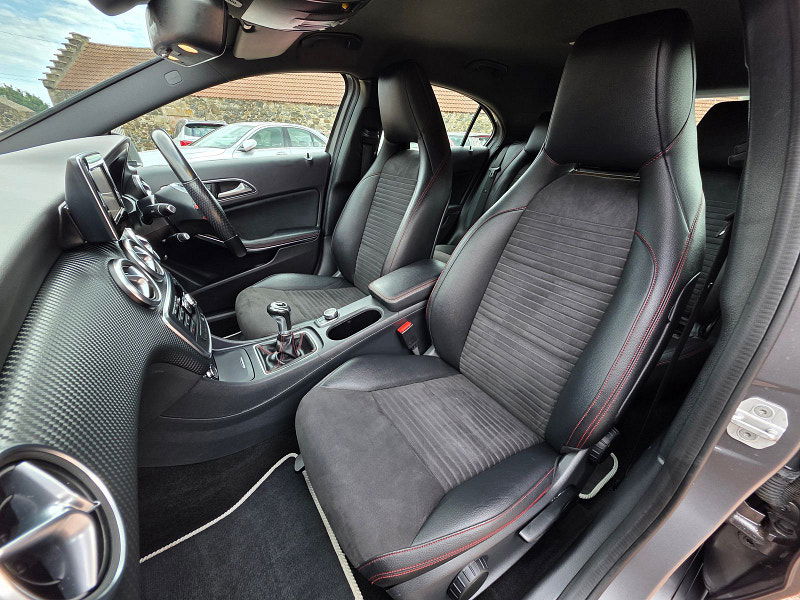 Mercedes-Benz A-CLASS 1.5L A180 BlueEfficiency AMG Sport CDi Hatchback 5dr Diesel Manual Euro 6 (109 bhp) 5dr Manual 2025