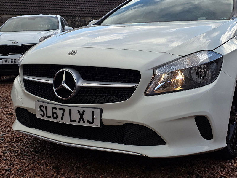 Mercedes-Benz A-CLASS 1.6L A 160 Sport Hatchback 5dr Petrol Manual Euro 6 (102 bhp) 5dr Manual 2025