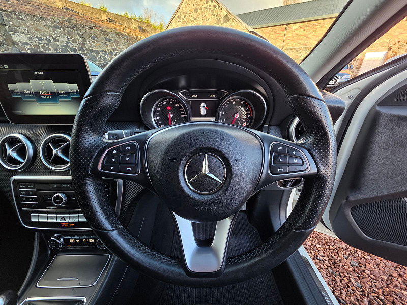 Mercedes-Benz A-CLASS 1.6L A 160 Sport Hatchback 5dr Petrol Manual Euro 6 (102 bhp) 5dr Manual 2025