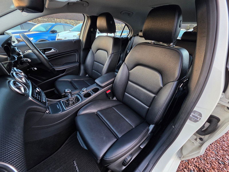 Mercedes-Benz A-CLASS 1.6L A 160 Sport Hatchback 5dr Petrol Manual Euro 6 (102 bhp) 5dr Manual 2025