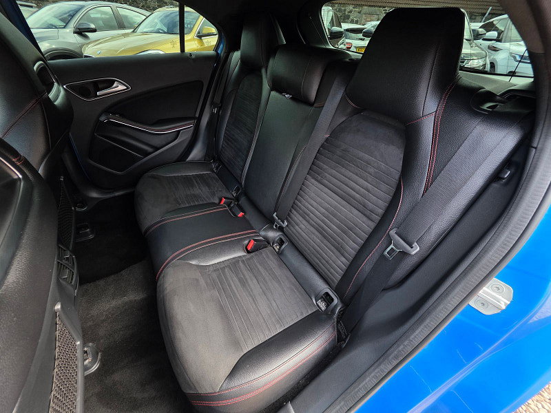 Mercedes-Benz A Class 2.1 A200d AMG Line Hatchback 5dr Diesel 7G-DCT Euro 6 (s/s) (136 ps) 5dr Automatic 2026