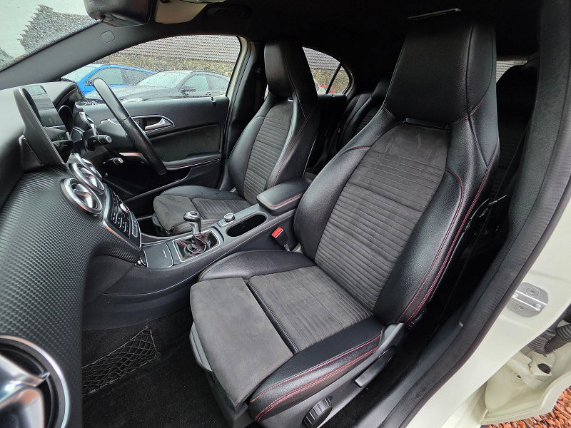 Mercedes-Benz A Class 2.1 A200d AMG Line Hatchback 5dr Diesel Manual Euro 6 (s/s) (136 ps) 5dr Manual 2026