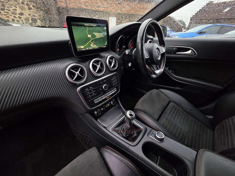 Mercedes-Benz A Class 2.1 A200d AMG Line Hatchback 5dr Diesel Manual Euro 6 (s/s) (136 ps) 5dr Manual 2026