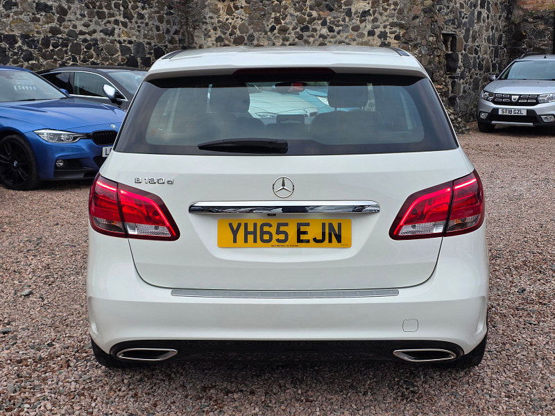 Mercedes-Benz B-Class 1.5L B 180 AMG Line D MPV 5dr Diesel Manual Euro 6 (107 bhp) 5dr Manual 2025