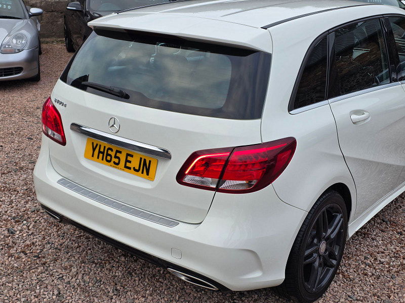 Mercedes-Benz B-Class 1.5L B 180 AMG Line D MPV 5dr Diesel Manual Euro 6 (107 bhp) 5dr Manual 2025